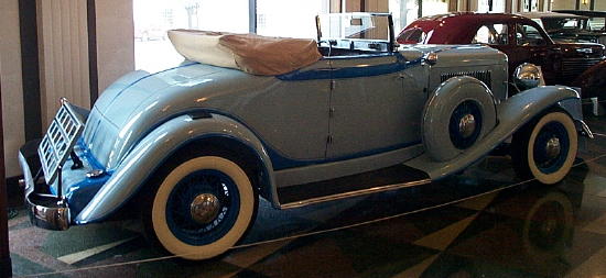 1933 Auburn 8-105 Cabriolet2.jpg